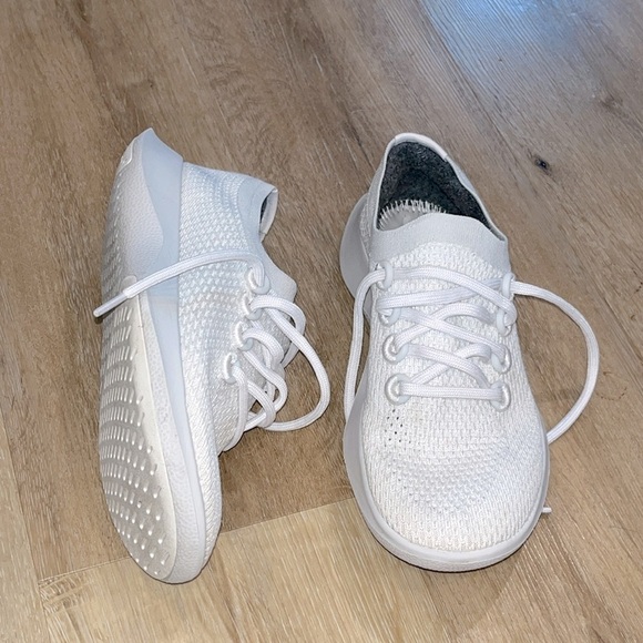 allbirds Shoes - Allbirds Tree Dasher White Blizzard Running Lace up Sneakers.